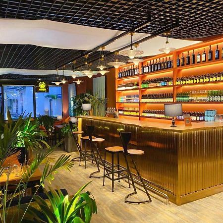 Lantian Garden Hostel Qingdao Bagian luar foto