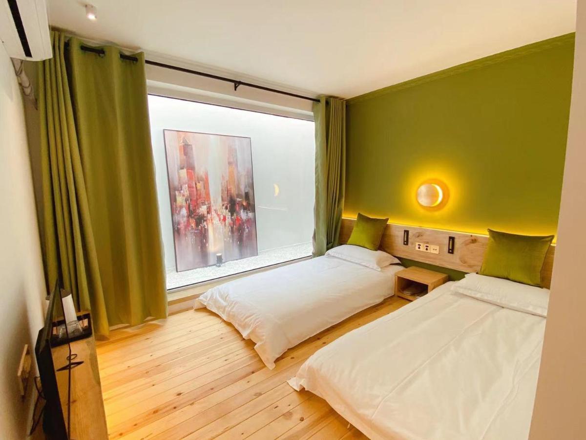 Lantian Garden Hostel Qingdao Bagian luar foto