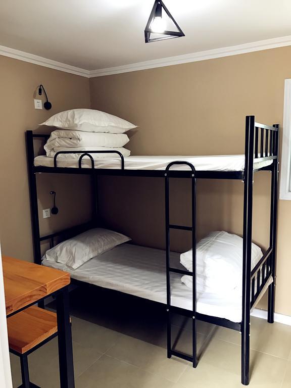 Lantian Garden Hostel Qingdao Bagian luar foto